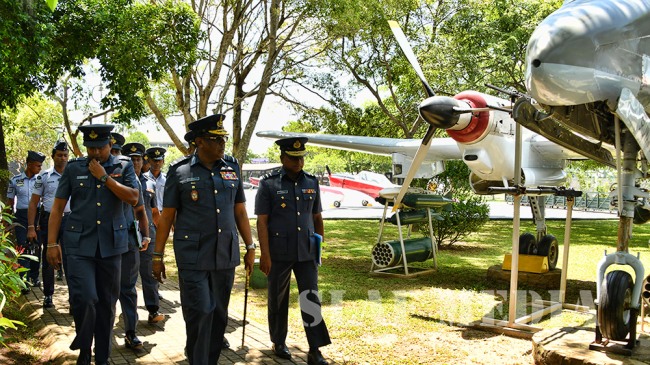 Commander’s Inspection of SLAF Base Ratmalana