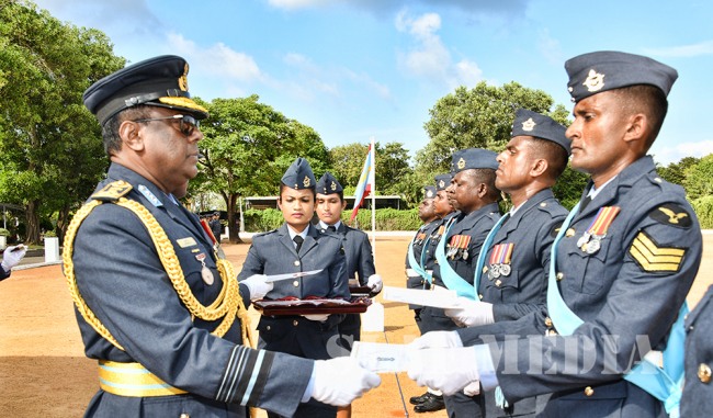 Commander’s Inspection of SLAF Base Ratmalana