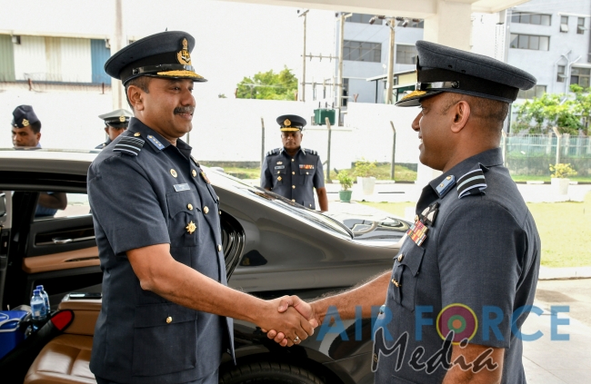 Commander’s Inspection of SLAF Base Ratmalana