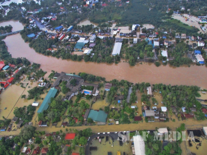 SLAF Conducted Helicopter Recce To Assess Flood Damage and Assistance