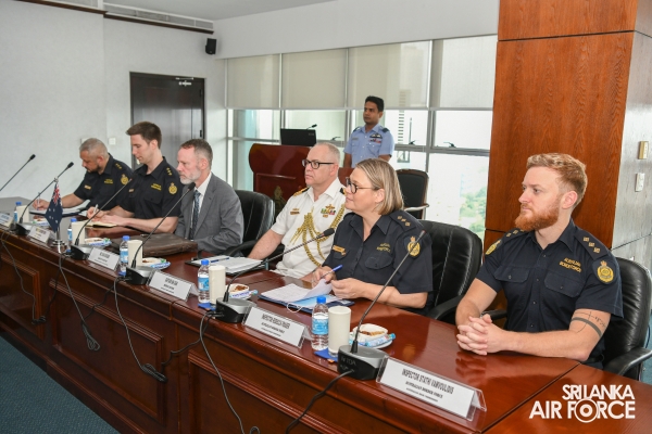 ASSISTANT SECRETARY AT THE AUSTRALIAN DEPARTMENT OF HOME AFFAIRS CALLS ON THE COMMANDER