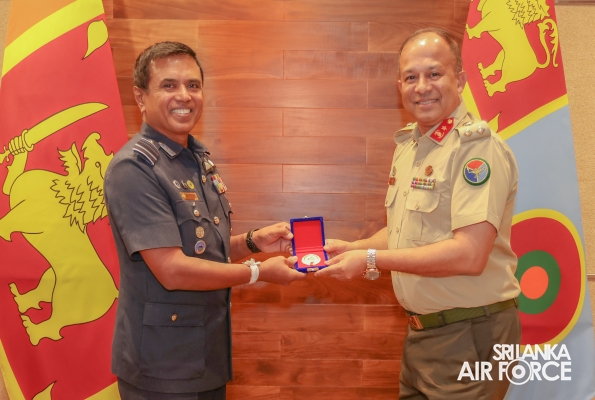 BANGLADESH ARMED FORCES WAR COURSE VISITS AIR FORCE HEADQUARTERS