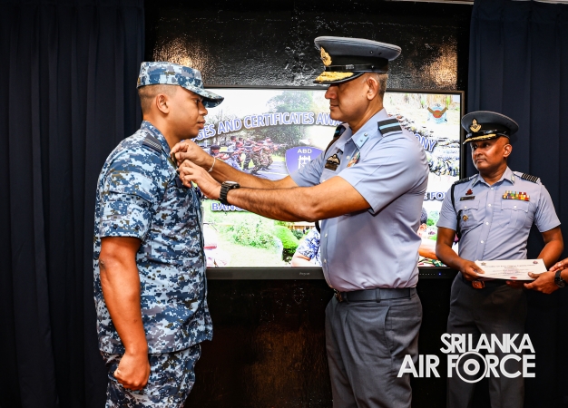 GLADESH ARMED FORCES COMPLETE AIR BASE DEFENCE TRAINING AT SLAF CTS DIYATALAWA