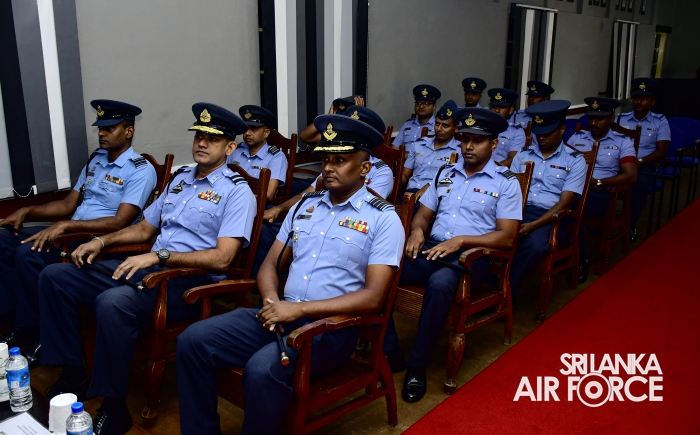 GLADESH ARMED FORCES COMPLETE AIR BASE DEFENCE TRAINING AT SLAF CTS DIYATALAWA