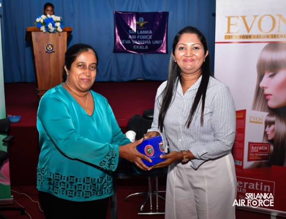 SLAF TTS EKALA CONDUCTS BEAUTY CULTURE WORKSHOP IN COLLABORATION WITH DREAMRON LANKA PVT LTD