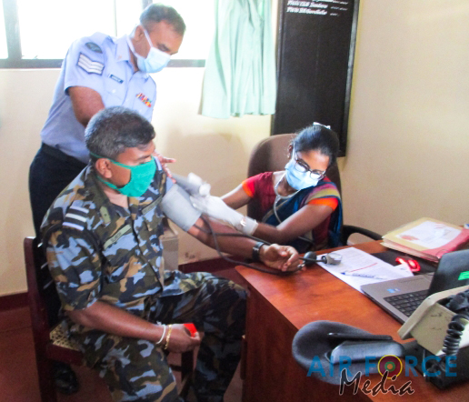 SLAF Stations Ampara and Palaly Conducts Blood Donation Campaigns