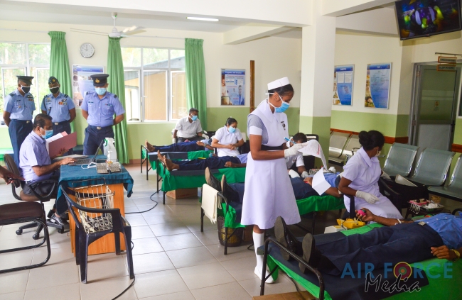 SLAF Combat Training School at Diyatalawa conduct Blood Donation Campaign