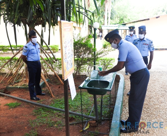 SLAF Stations Ampara and Palaly Conducts Blood Donation Campaigns