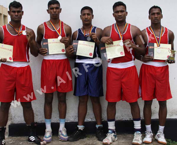 Air Force Pugilists Put Up Spirited Fight Air Force Pugilists Put Up Spirited Fight