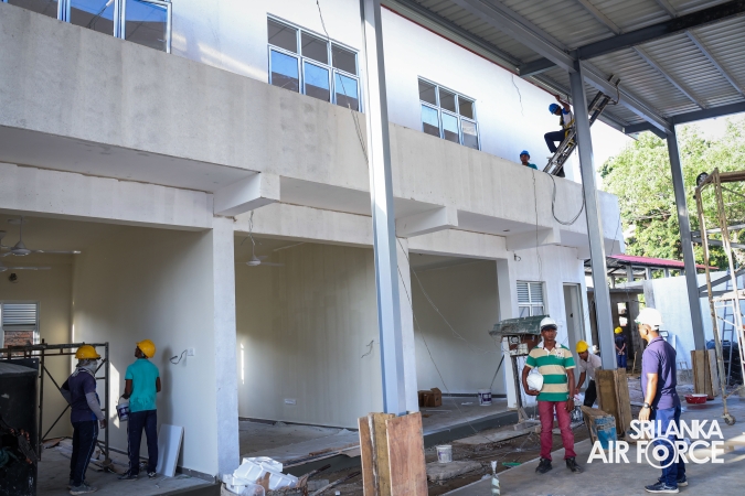 COMMANDER REVIEWS PROGRESS OF COLOMBO CENTRAL BUS TERMINAL RENOVATION PROJECT