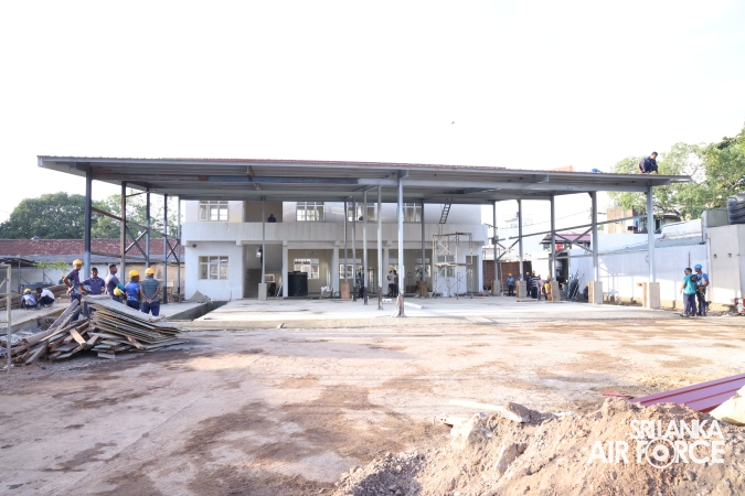 COMMANDER REVIEWS PROGRESS OF COLOMBO CENTRAL BUS TERMINAL RENOVATION PROJECT