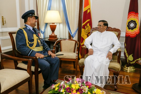 SLAF
Commander Calls on the President