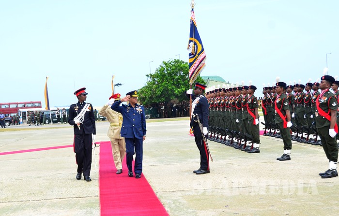 Chief of the Air Staff of Pakistan Air Force Visits MOD, Army and Navy HQ's