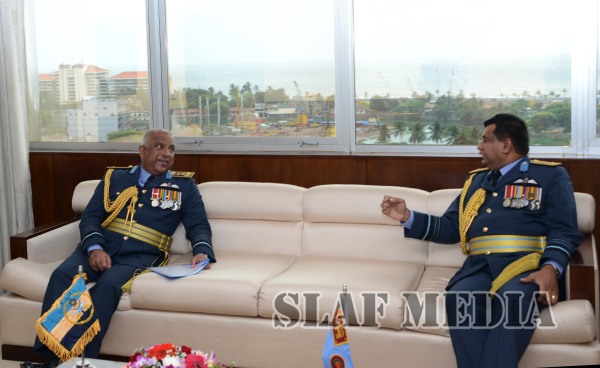 Chief of
Defence Staff Visits Air Force Headquarters