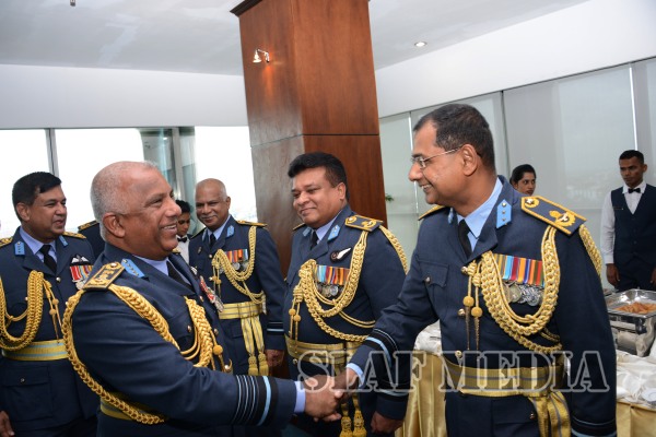 Chief of
Defence Staff Visits Air Force Headquarters