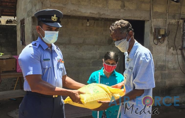 Civil Engineering Wing at SLAF Base Katunayake Celebrates 17th Anniversary with Community Service Project