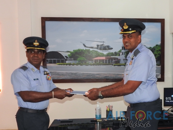 CHANGE OF COMMAND AT SLAF STATION PALALY