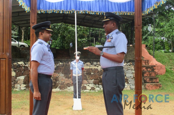 CHANGE OF COMMAND AT SLAF STATION MIRIGAMA