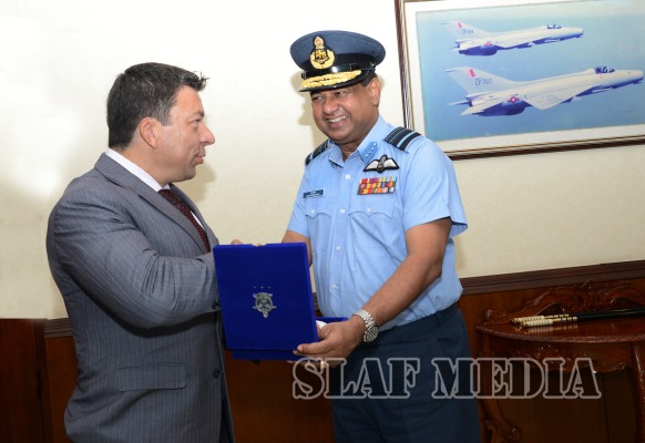 Czech Ambassador Calls on the Commander of the Air Force