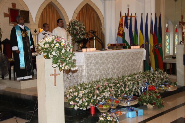 ගුවන් විරුවන් සිහිකරමින් ශාන්ත තෙරේසා දේවස්ථානයේදී දේව මෙහෙයක්