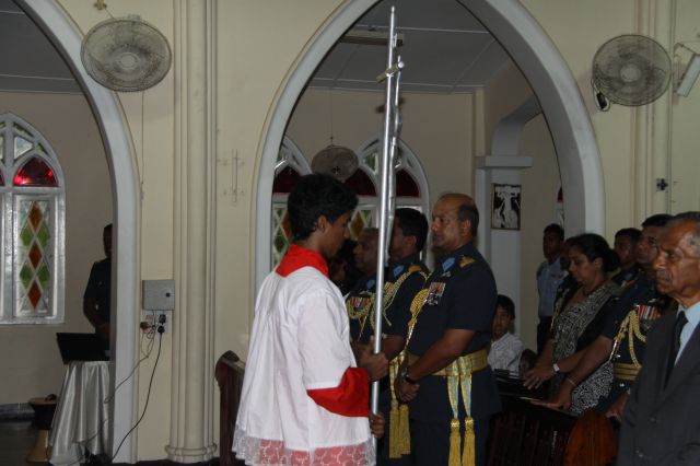 ගුවන් විරුවන් සිහිකරමින් ශාන්ත තෙරේසා දේවස්ථානයේදී දේව මෙහෙයක්