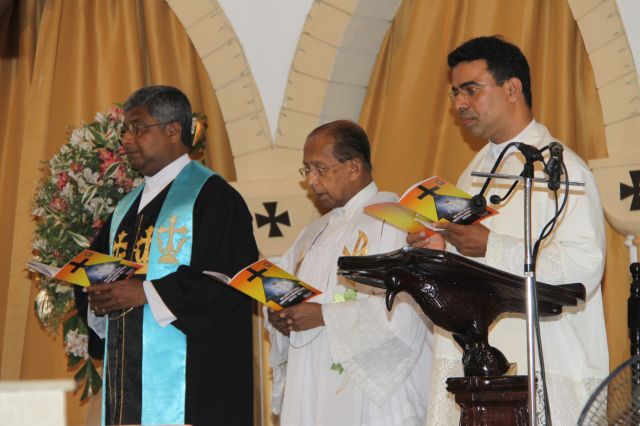 ගුවන් විරුවන් සිහිකරමින් ශාන්ත තෙරේසා දේවස්ථානයේදී දේව මෙහෙයක්