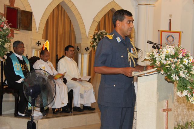 ගුවන් විරුවන් සිහිකරමින් ශාන්ත තෙරේසා දේවස්ථානයේදී දේව මෙහෙයක්