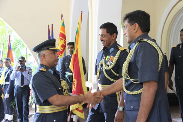 ගුවන් විරුවන් සිහිකරමින් ශාන්ත තෙරේසා දේවස්ථානයේදී දේව මෙහෙයක්