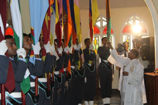 ගුවන් විරුවන් සිහිකරමින් ශාන්ත තෙරේසා දේවස්ථානයේදී දේව මෙහෙයක්