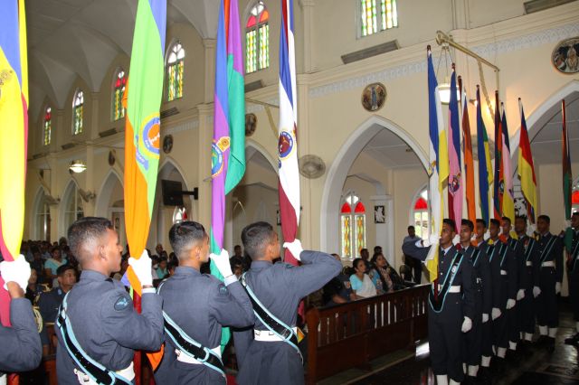 ගුවන් විරුවන් සිහිකරමින් ශාන්ත තෙරේසා දේවස්ථානයේදී දේව මෙහෙයක්