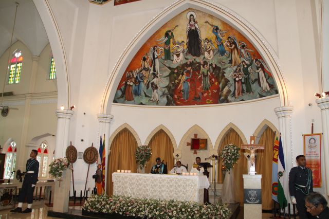 ගුවන් විරුවන් සිහිකරමින් ශාන්ත තෙරේසා දේවස්ථානයේදී දේව මෙහෙයක්