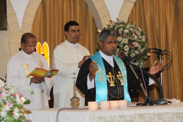 ගුවන් විරුවන් සිහිකරමින් ශාන්ත තෙරේසා දේවස්ථානයේදී දේව මෙහෙයක්