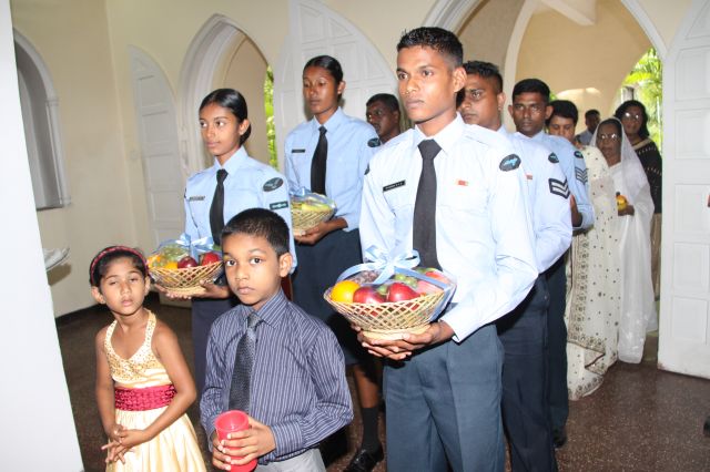 ගුවන් විරුවන් සිහිකරමින් ශාන්ත තෙරේසා දේවස්ථානයේදී දේව මෙහෙයක්