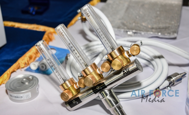 SLAF
HANDS OVER TWO (02) HEATED HUMIDIFIED OXYGEN THERAPY UNITS