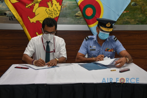 SLAF HANDS OVER TWO (02) HEATED HUMIDIFIED OXYGEN THERAPY UNITS