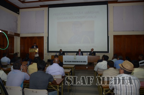 Cycle Federation Felicitates the Commander of the Air Force