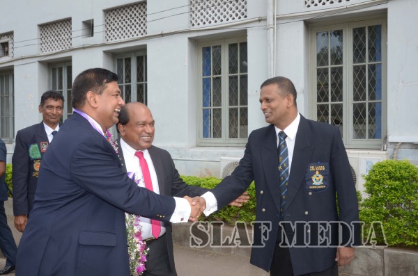 Cycle Federation Felicitates the Commander of the Air Force