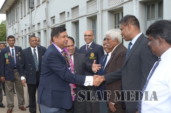 Cycle Federation Felicitates the Commander of the Air Force