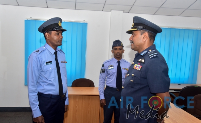 Commander of the Air Force Visits Sri Lanka Air Force Academy China Bay