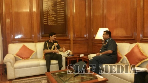 Commander Visits India