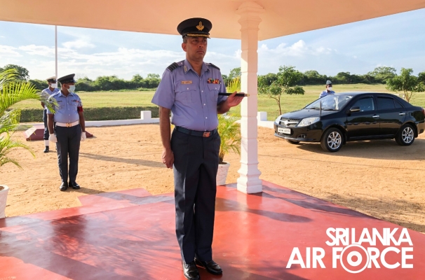 CHANGE OF COMMAND AT SLAF STATION WEERAWILA