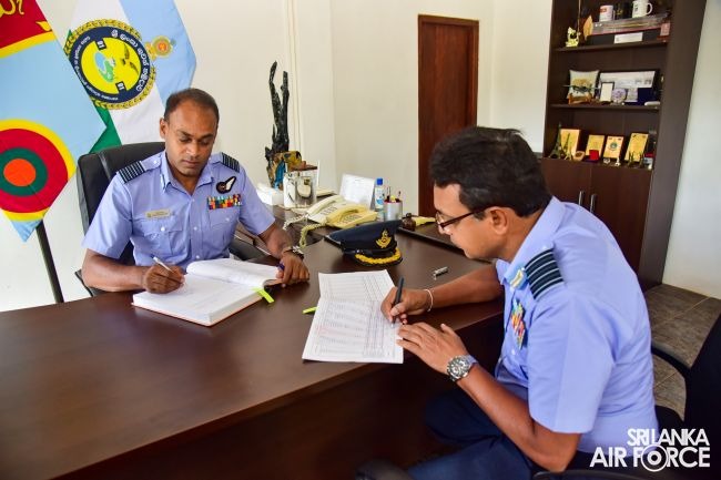 CHANGE OF COMMAND AT NO. 01 LEISURE AND RECREATION WING SRI LANKA AIR FORCE ACADEMY CHINA BAY