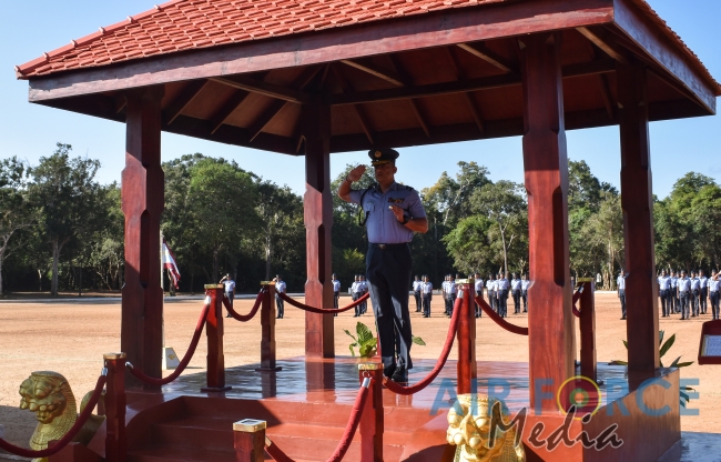 Change of Command at the SLAF Regiment Training School Vanni