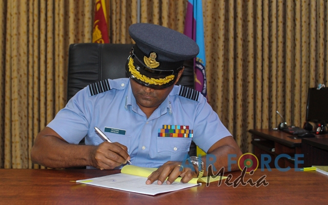 Change of Command at Sri Lanka Air Force Station Weerawila