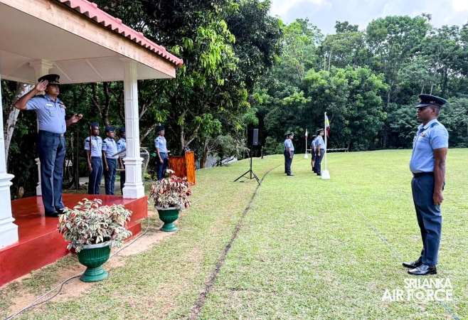 CHANGE OF
COMMAND SLAF STAION MIRIGAMA