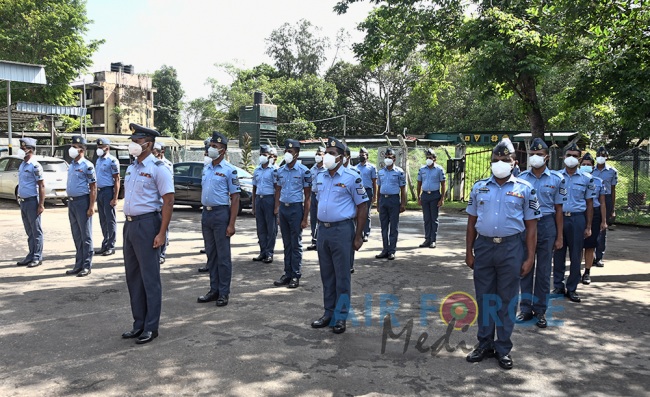 CHANGE
OF COMMAND AT THE ELECTRONIC & TELECOMMUNICATION ENGINEERING
WING, RATMALANA