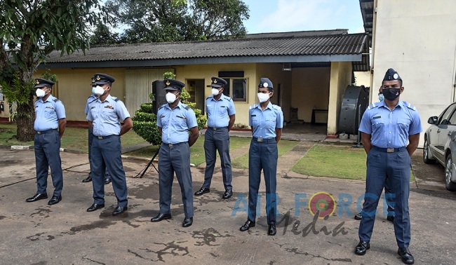 CHANGE
OF COMMAND AT THE ELECTRONIC & TELECOMMUNICATION ENGINEERING
WING, RATMALANA