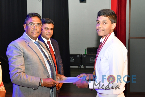 Commander Attends Nalanda College Colour Awarding Ceremony as Chief Guest