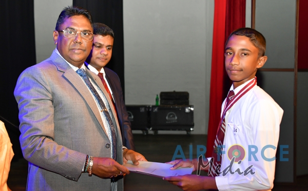 Commander Attends Nalanda College Colour Awarding Ceremony as Chief Guest