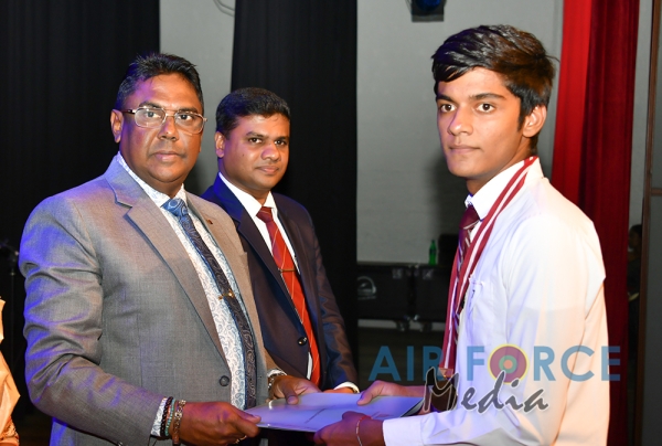 Commander Attends Nalanda College Colour Awarding Ceremony as Chief Guest